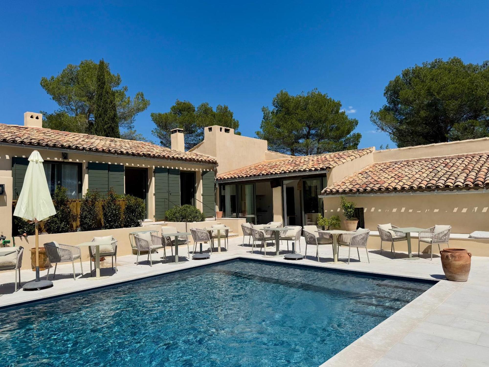 La Cle Des Champs, Boutique Hotel & Spa - Le Mas De Garrigon Roussillon en Isere Eksteriør bilde