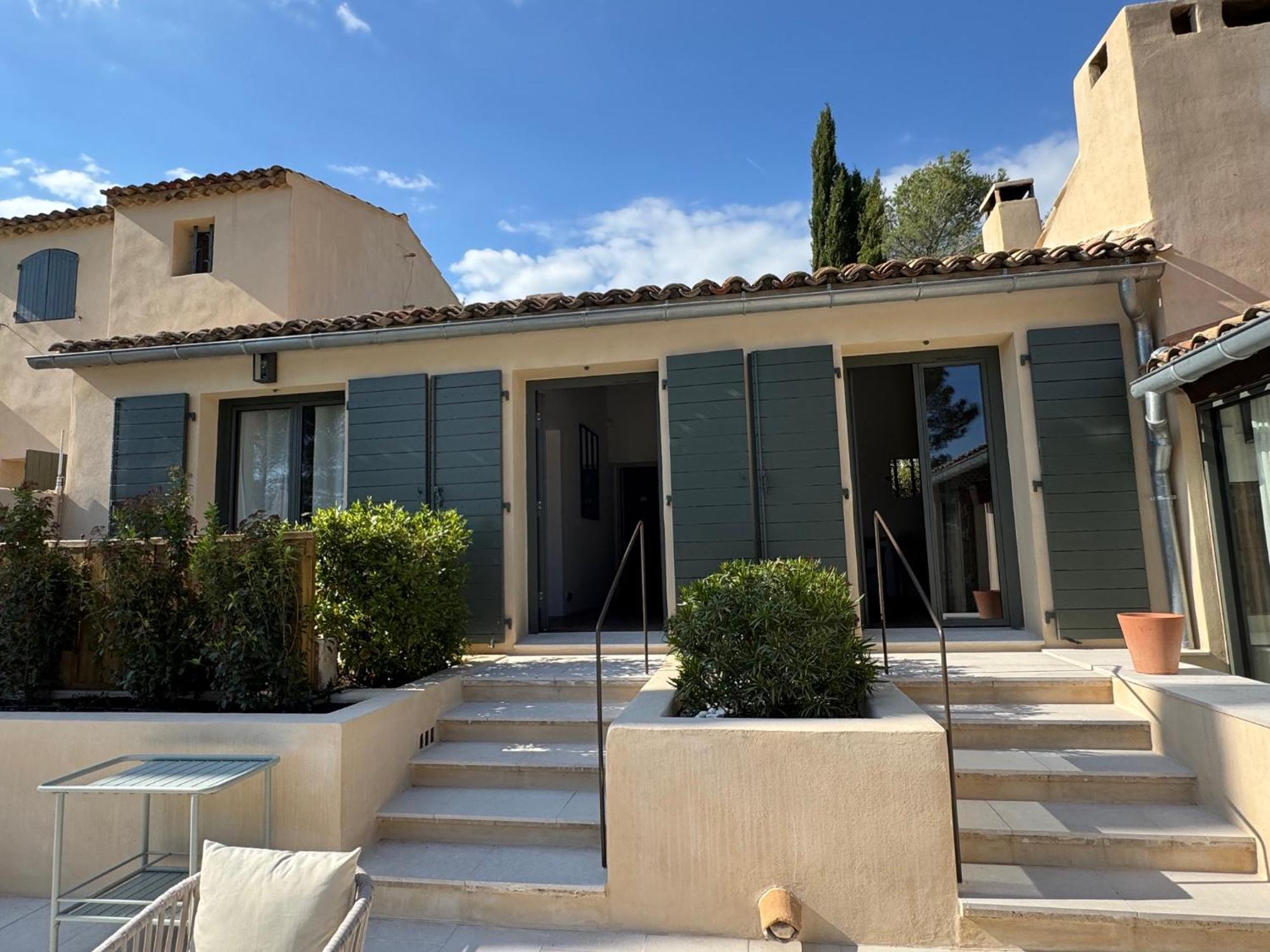 La Cle Des Champs, Boutique Hotel & Spa - Le Mas De Garrigon Roussillon en Isere Eksteriør bilde